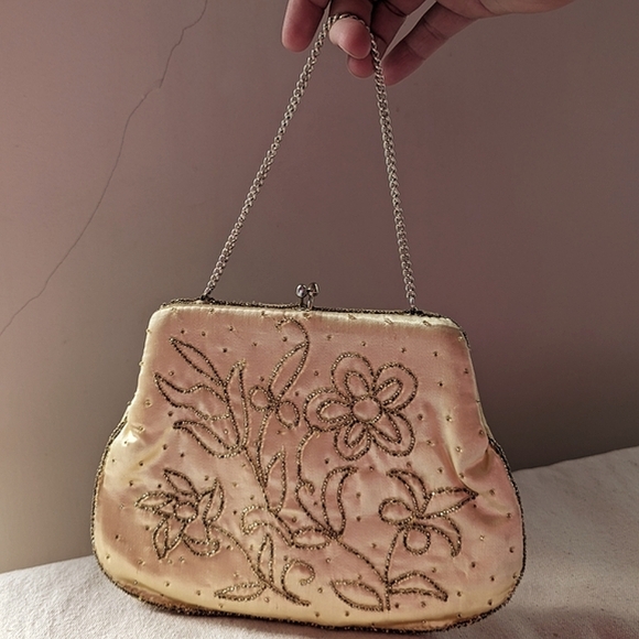 Handbags - Vintage satin gold cream beaded handbag clutch clap closure short chain strap